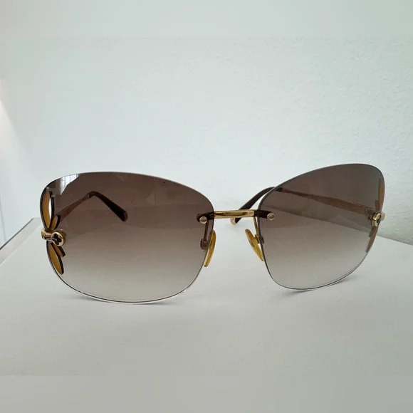 Louis Vuitton Sexy Sunglasses - Picture 9 of 15